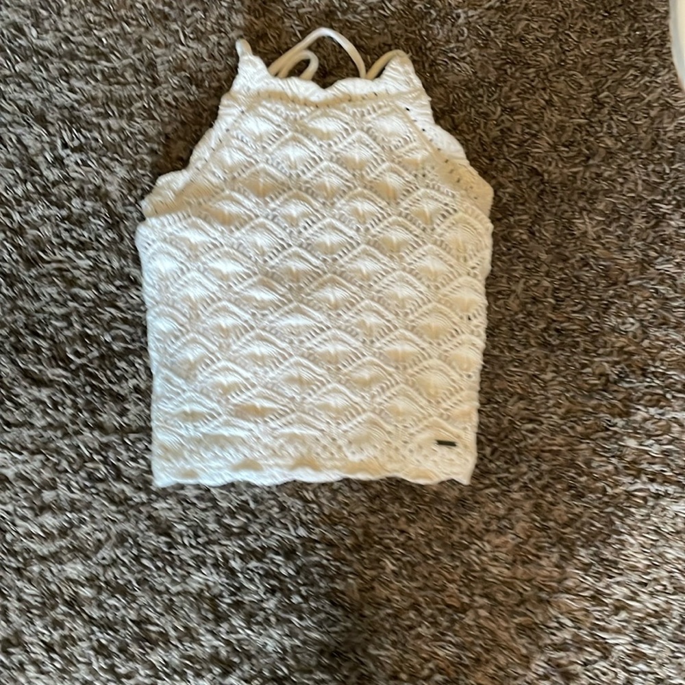 Knitted white sleeveless crop top